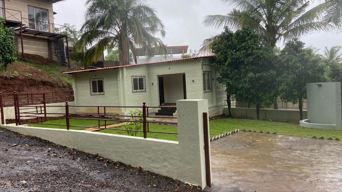 Sri Farm, Near Mulshi Dam, Holiday home