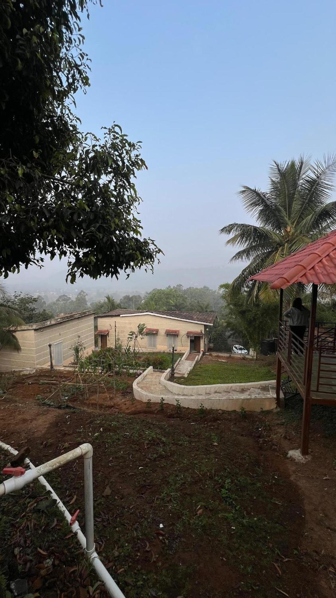 Holiday home Sri Farm, Near Mulshi Dam,